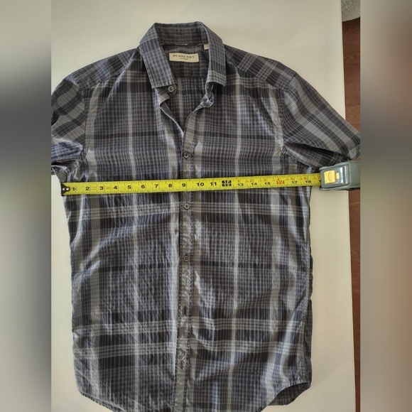 Authentic Burberry Shirt - Picture 6 of 7